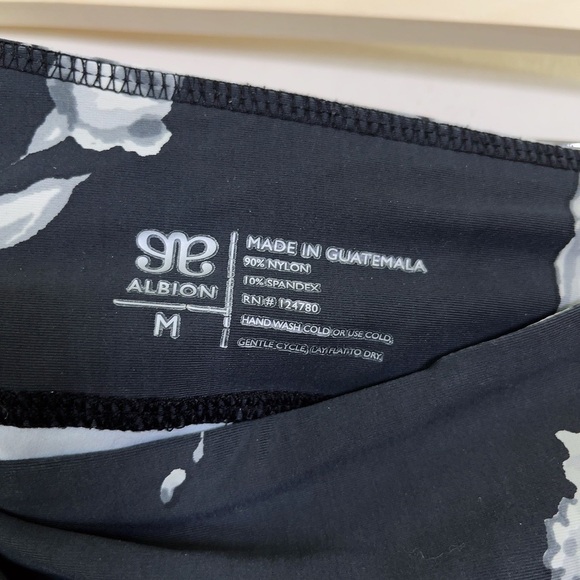 ALBION | ANTIQUA FIT  COMPRESSION FLORAL LEGGING - Picture 13 of 13